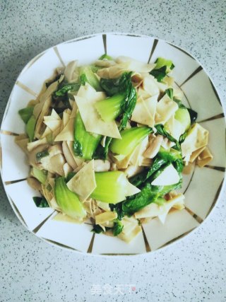 干豆腐炒油菜的做法