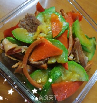 鱿鱼肉片炒翠玉瓜的做法