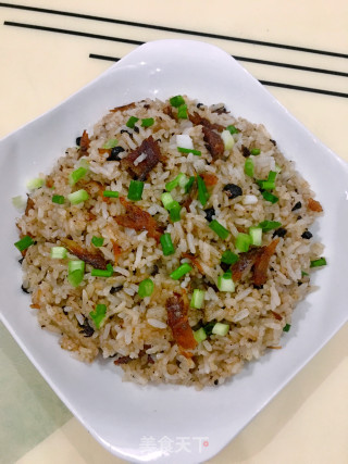 豆豉鳞鱼炒饭