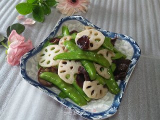 炒荷塘的做法