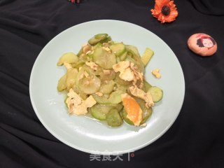 水果黄瓜炒鸡蛋的做法