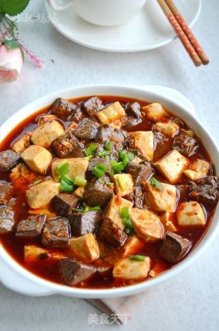 鸭血炖豆腐的做法