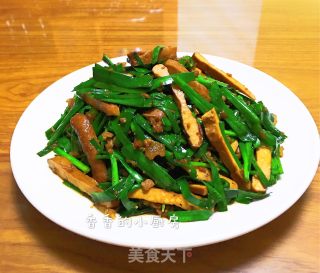 肉末韭菜炒香干的做法