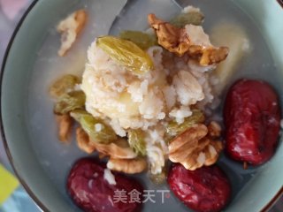 核桃香蕉麦片粥的做法