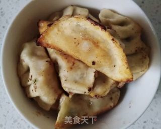 懒人早餐快手煎饺子的做法