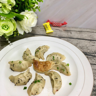 鲜贝黄瓜煎饺的做法