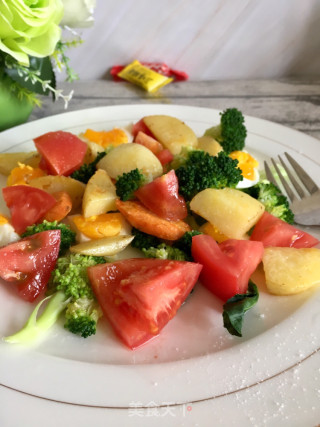煎土豆鸡蛋沙拉