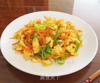 胡萝卜青椒炒鸡蛋的做法