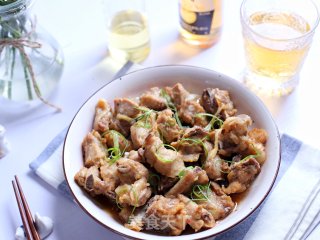 梅酱排骨的做法