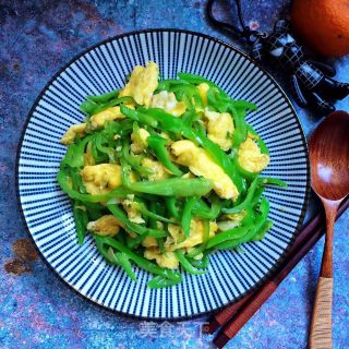 菜椒炒蛋的做法