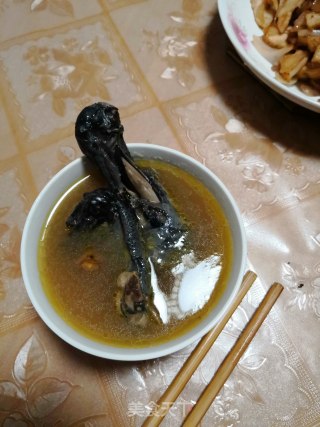 补气乌鸡汤的做法