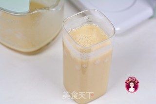 夏季天然饮品——五谷豆浆和醇香咖啡的做法