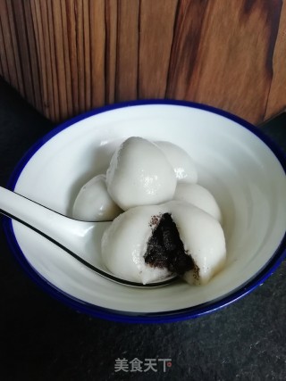 黑芝麻汤圆的做法