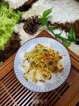 拌凉皮的做法