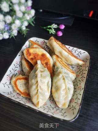 韭菜鸡蛋煎饺的做法