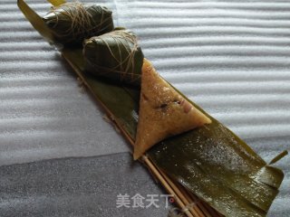 牛肉肠香菇粽子的做法