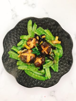 减肥餐 | 香菇海参浇荷兰豆