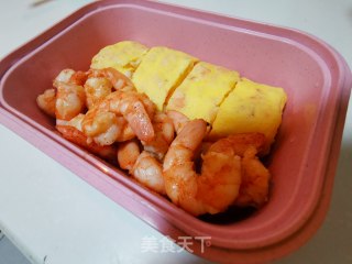 牛牛的减脂餐—鲜虾厚蛋烧配虾仁的做法