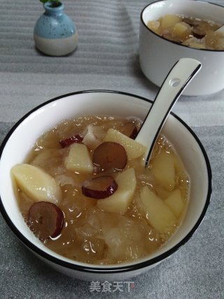 桃子银耳汤的做法