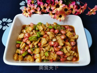 湿花生拌仔姜的做法