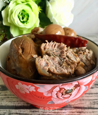 “肉食、荤菜”卤腱子肉