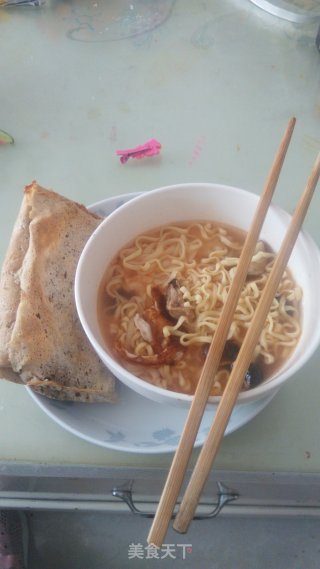 番茄意大利面之方便面版的做法