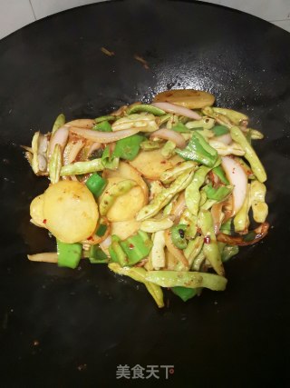 干锅土豆片的做法