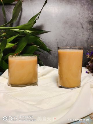 酸奶甜杏汁的做法