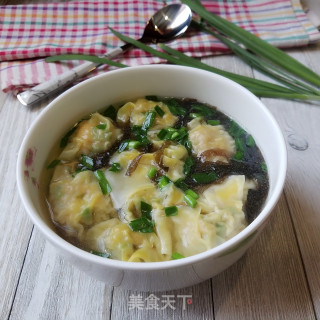 韭菜三鲜馄饨的做法