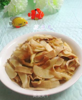 榨菜丝千张炒茭白的做法