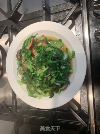 香菇炒青菜的做法