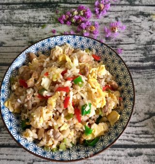 葱香炒饭