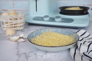 蕾丝鸡蛋饼的做法