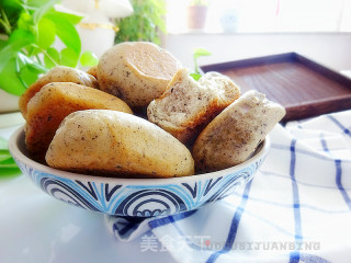 无水黑芝麻鸡蛋饼的做法