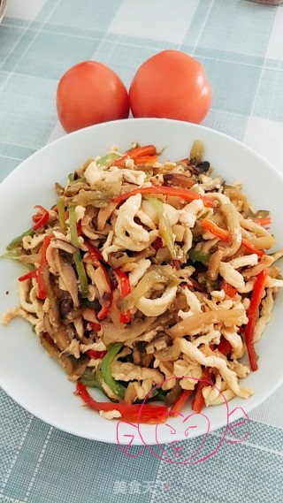 榨菜鸡丝的做法