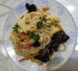 豆妈带你一起做家常炒面（什锦炒面）的做法
