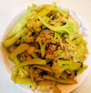 花菜肉丝的做法