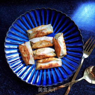 包菜鲜肉锅贴的做法