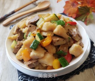 鸡蛋干炒鱼丁的做法