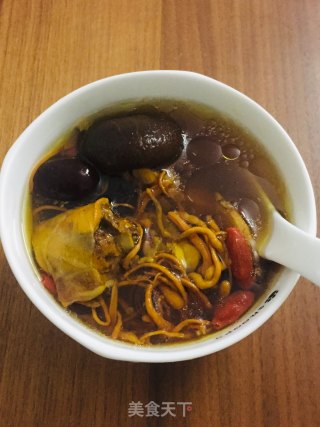 虫草花香菇鸡汤的做法
