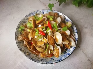 酱炒花蛤的做法