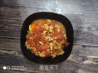 西红柿炒鸡蛋的做法