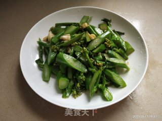 蒜香芥蓝梗的做法