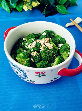 蒜香捞汁西兰花的做法