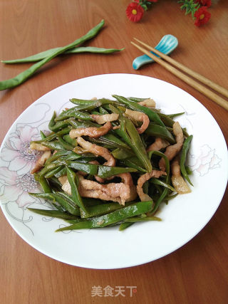 五花肉烧扁豆的做法