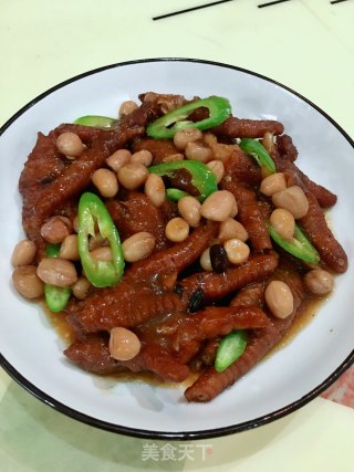 花生蒸凤爪的做法