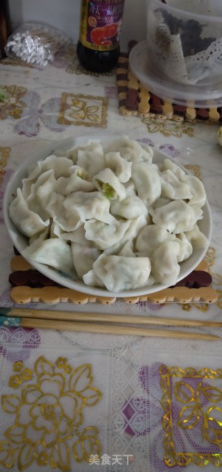 西葫芦鸡蛋饺子的做法