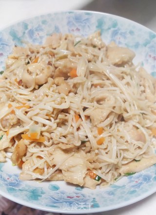 鸡胸肉炒金针菇的做法
