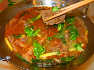 红汤牛肉锅的做法