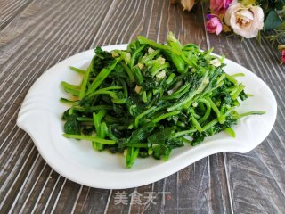 清炒萝卜菜苗的做法